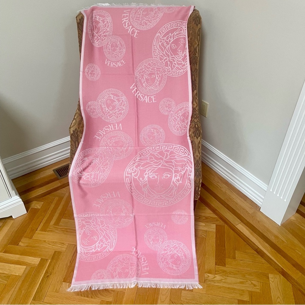 💕Versace Medusa Shawl/Scarf
